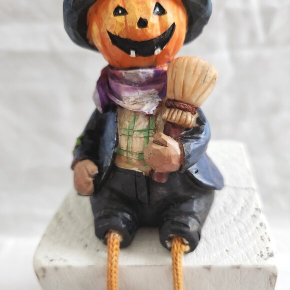 Pumpkin Head Scarecrow Figurine Shelf Sitter Resin Halloween Decor Dangle Legs - Picture 5 of 12
